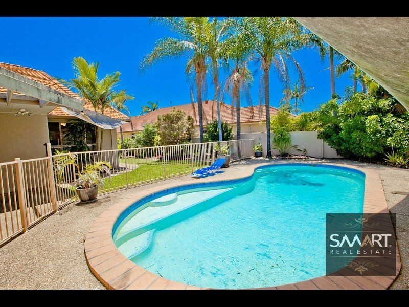 10 Kilbreck Street, Benowa Waters QLD 4217