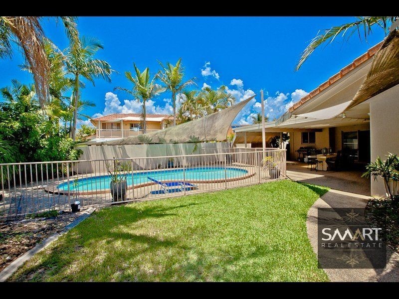 10 Kilbreck Street, Benowa Waters QLD 4217