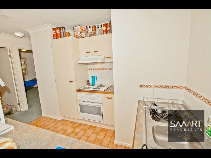 8/6-20 Ben Lomond Drive, Highland Park QLD 4211