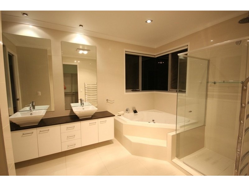 Benowa QLD 4217