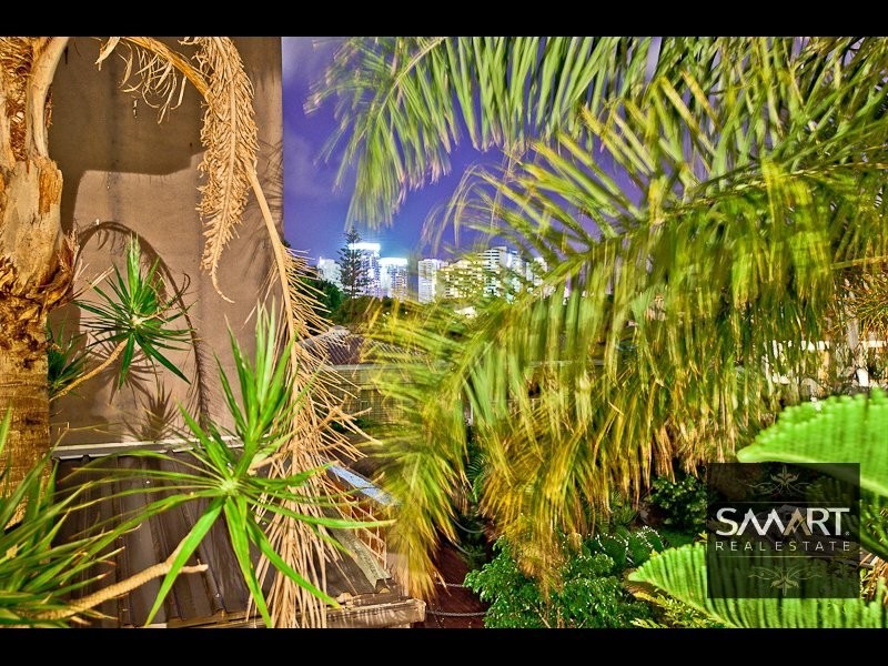 Broadbeach Waters QLD 4218