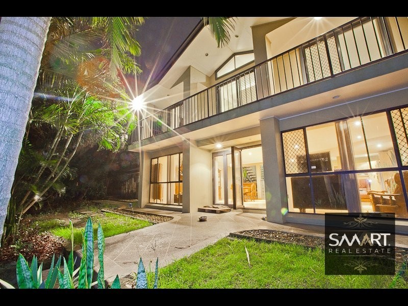 Broadbeach Waters QLD 4218