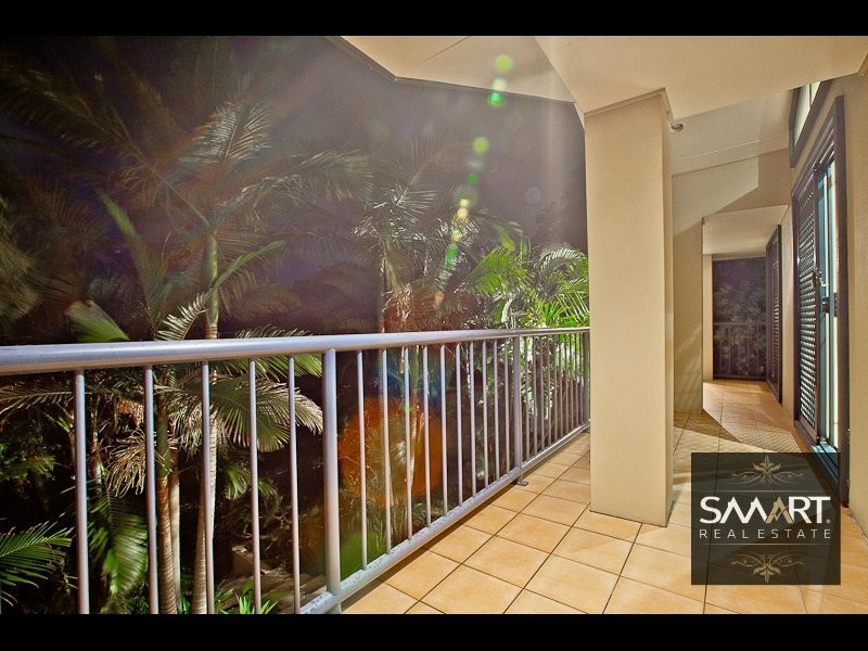 Broadbeach Waters QLD 4218