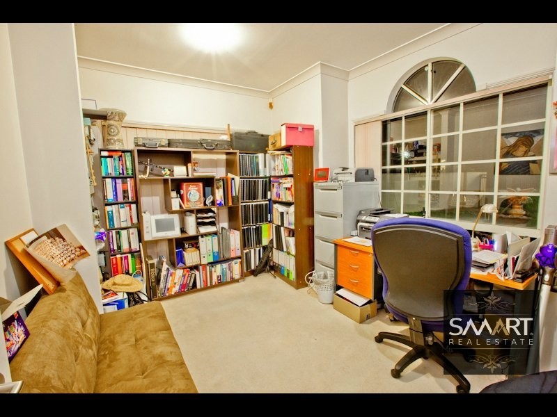 Clear Island Waters QLD 4226