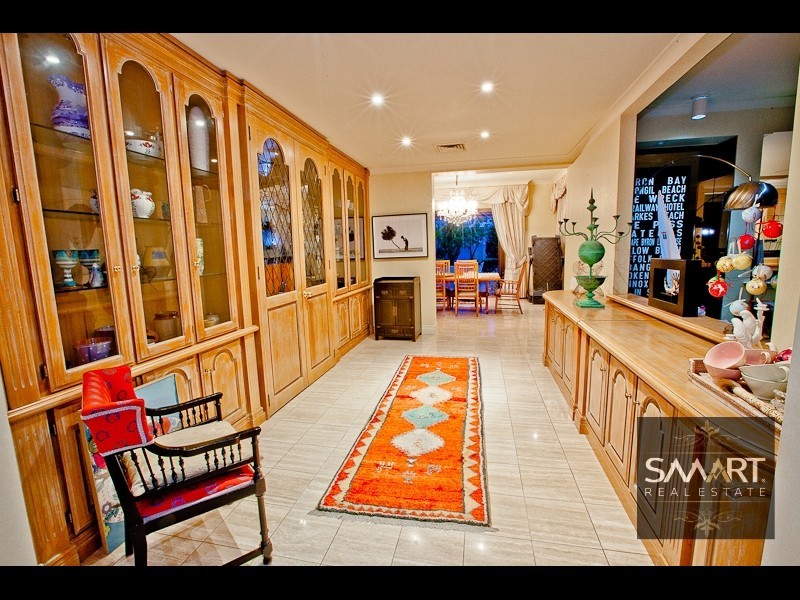 121-123 Commodore Drive, Surfers Paradise QLD 4217