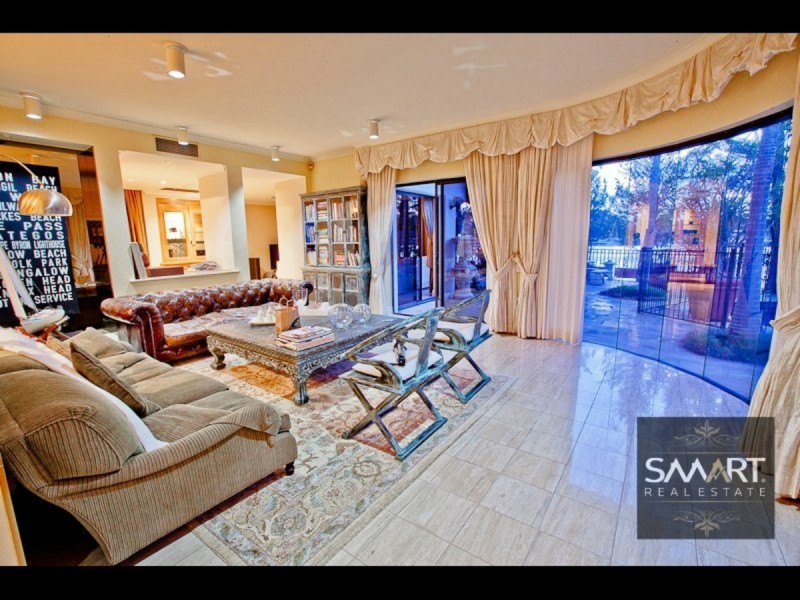 121-123 Commodore Drive, Surfers Paradise QLD 4217