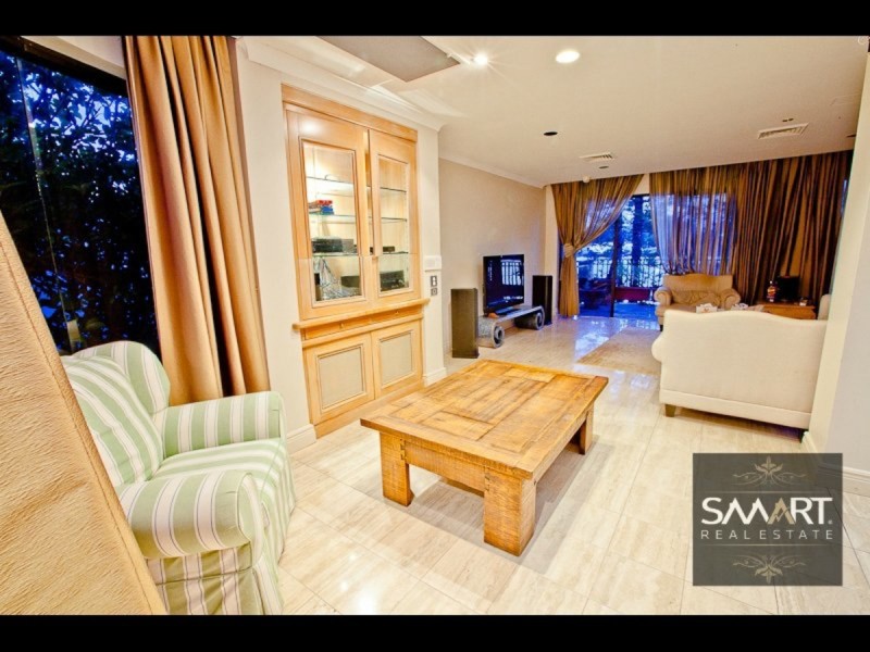 121-123 Commodore Drive, Surfers Paradise QLD 4217