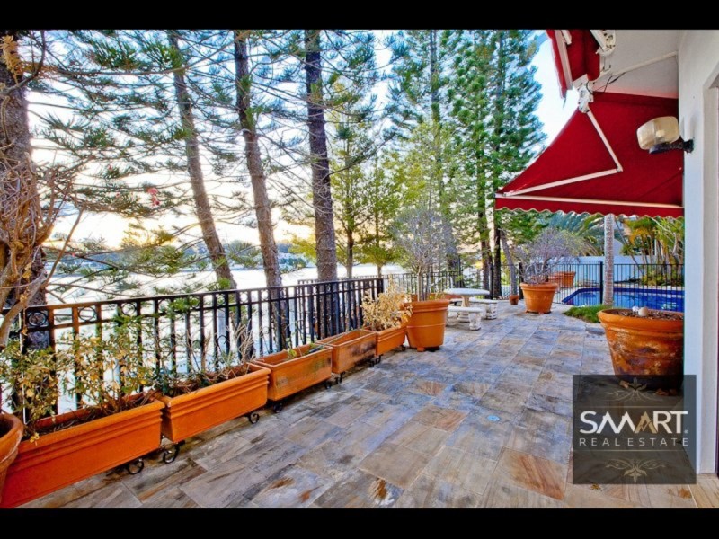 121-123 Commodore Drive, Surfers Paradise QLD 4217