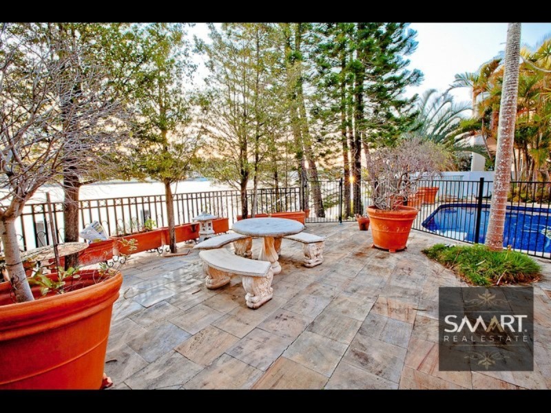 121-123 Commodore Drive, Surfers Paradise QLD 4217