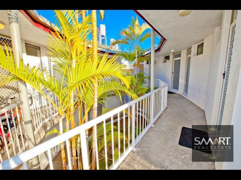 Chevron Island QLD 4217