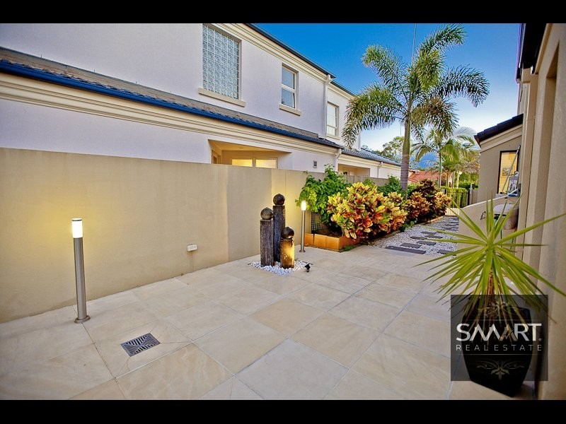 Southport QLD 4215