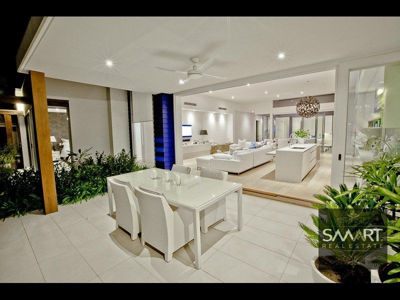 Isle Of Capri QLD 4217