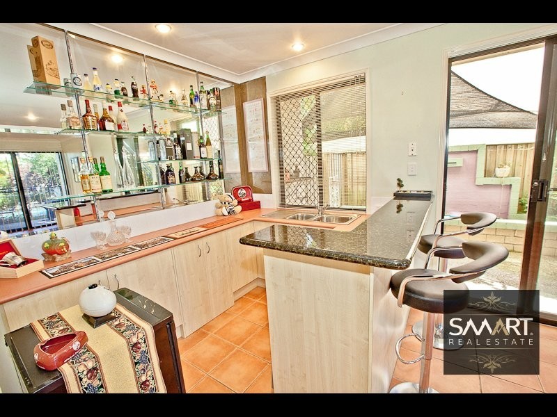 Highland Park QLD 4211