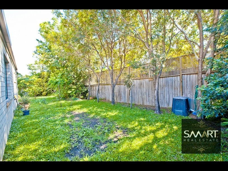 Highland Park QLD 4211