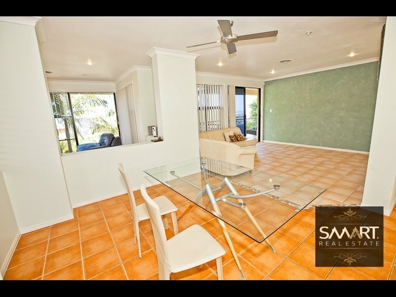 Highland Park QLD 4211