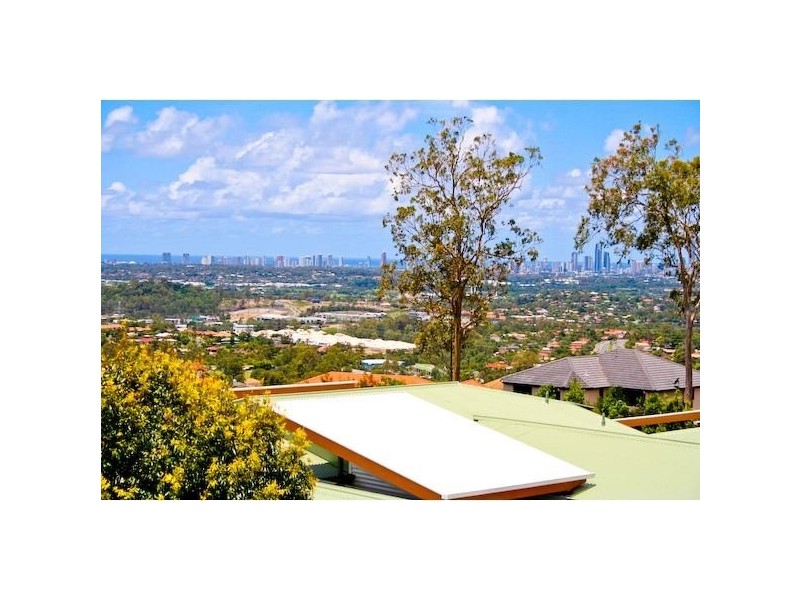 Highland Park QLD 4211