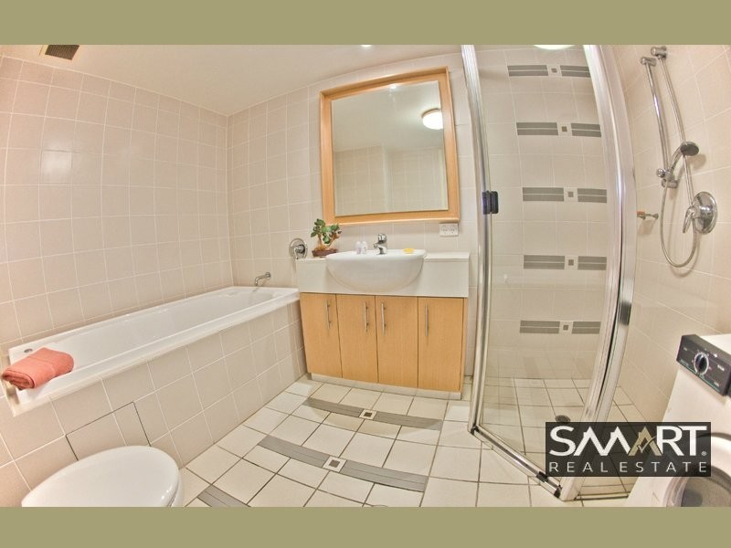 Hope Island QLD 4212