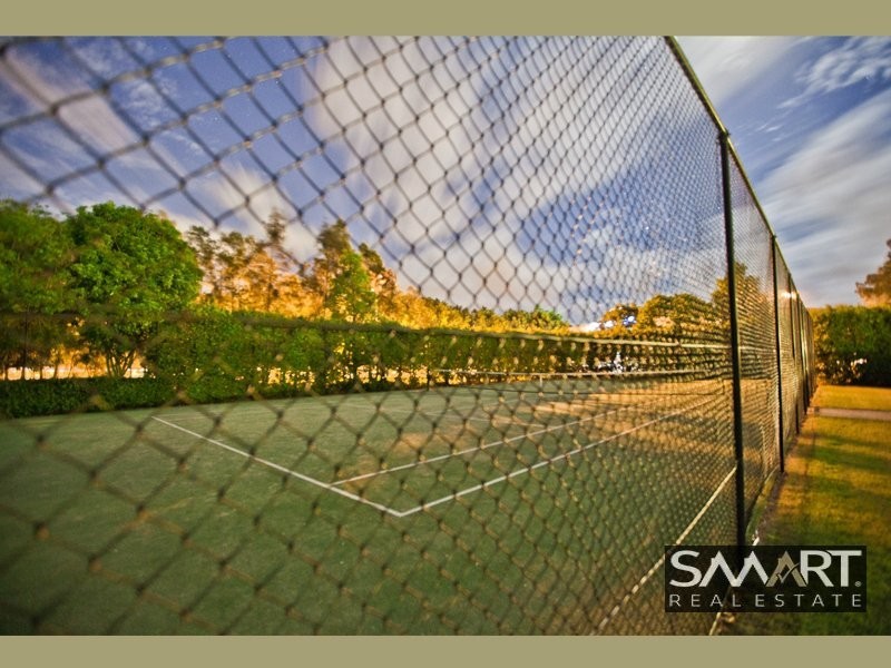 Hope Island QLD 4212