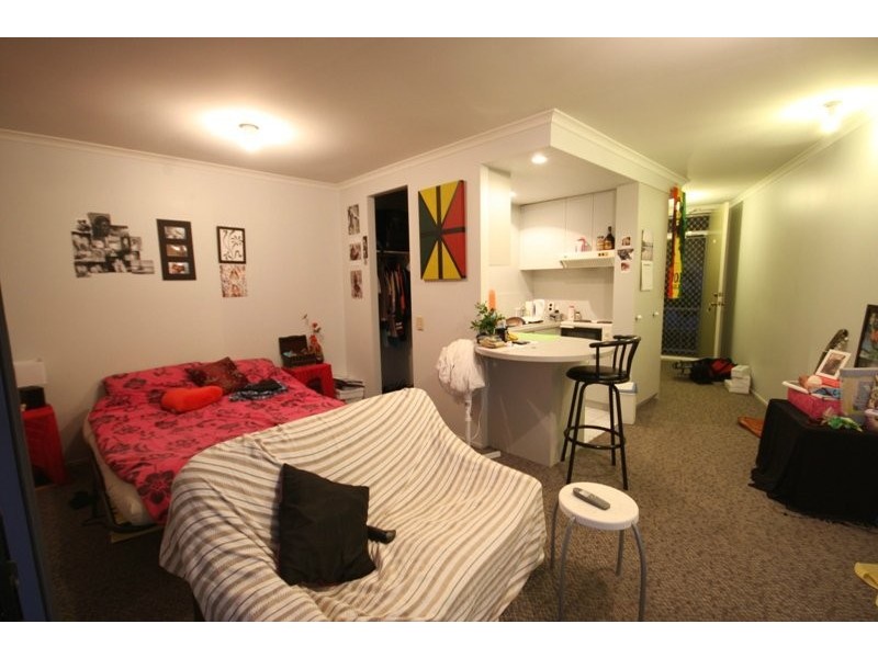 Chevron Island QLD 4217