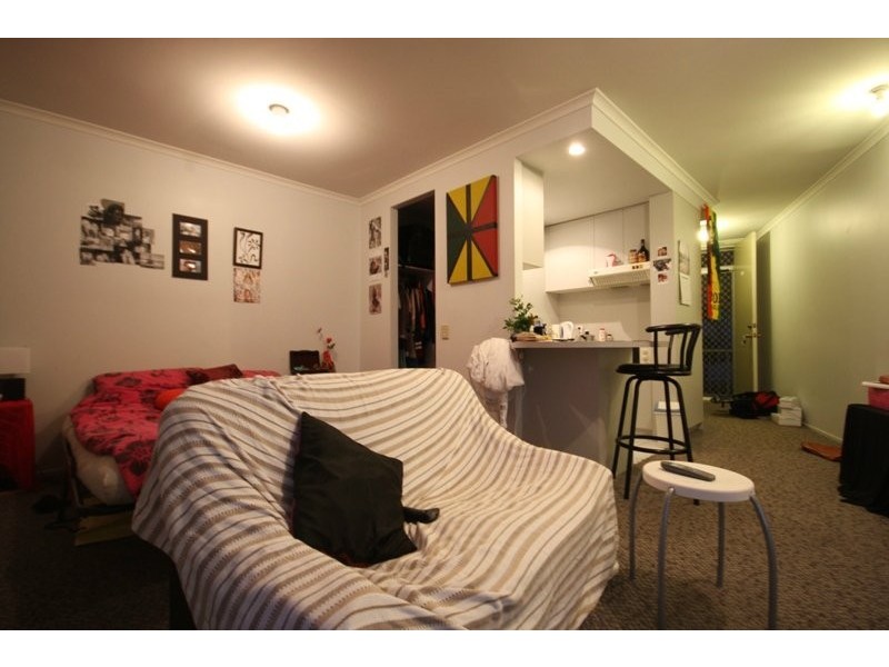 Chevron Island QLD 4217