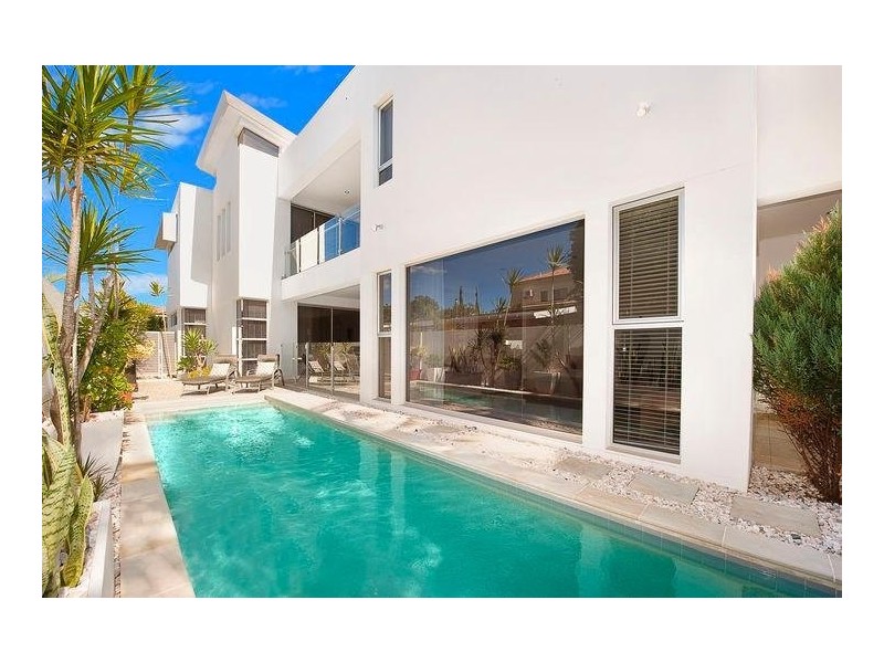 Mermaid Beach QLD 4218