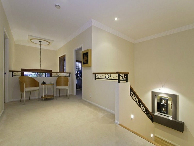 Isle Of Capri QLD 4217