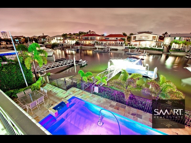 Paradise Waters QLD 4217