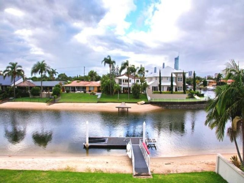 Broadbeach Waters QLD 4218