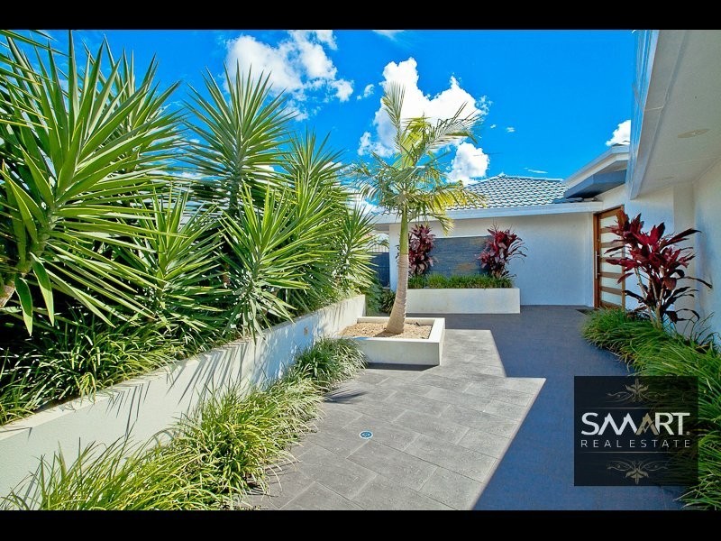 Isle Of Capri QLD 4217