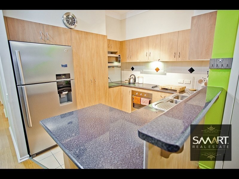 Chevron Island QLD 4217