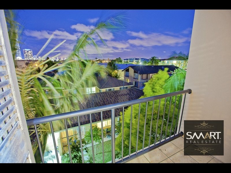 Chevron Island QLD 4217
