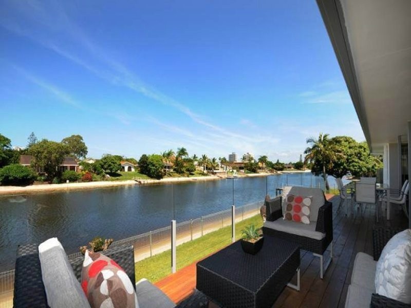 Broadbeach Waters QLD 4218