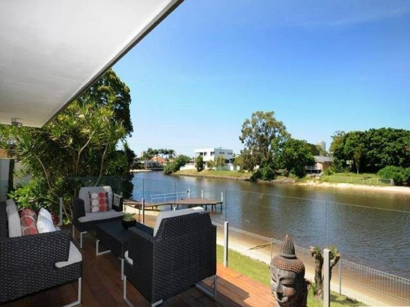 Broadbeach Waters QLD 4218