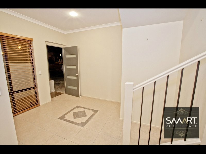 Varsity Lakes QLD 4227