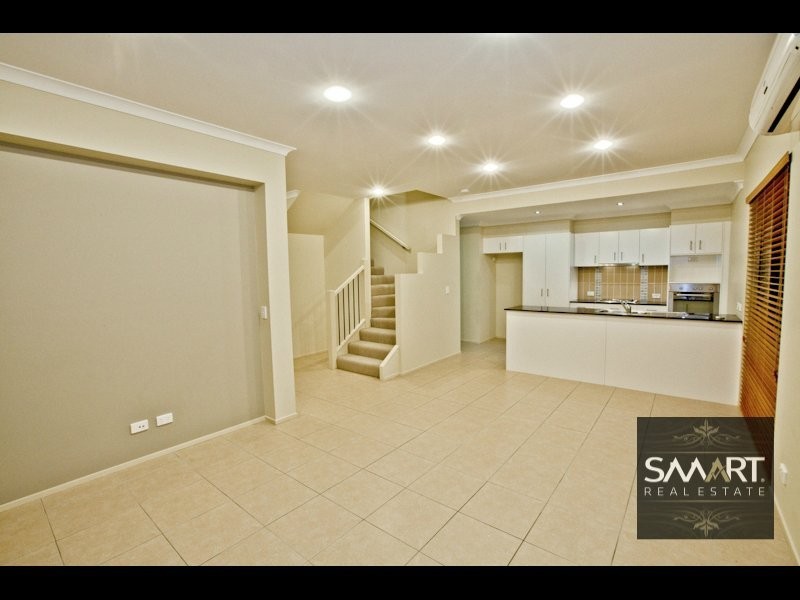 Varsity Lakes QLD 4227