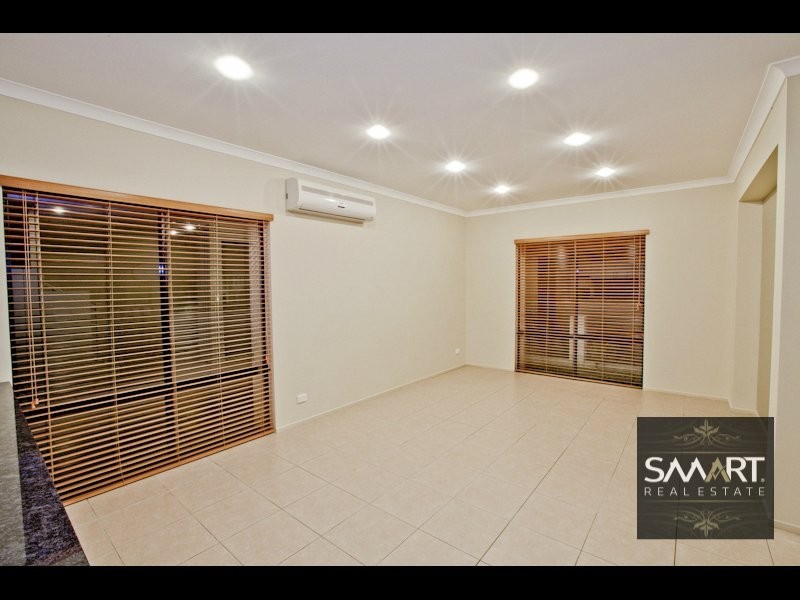 Varsity Lakes QLD 4227