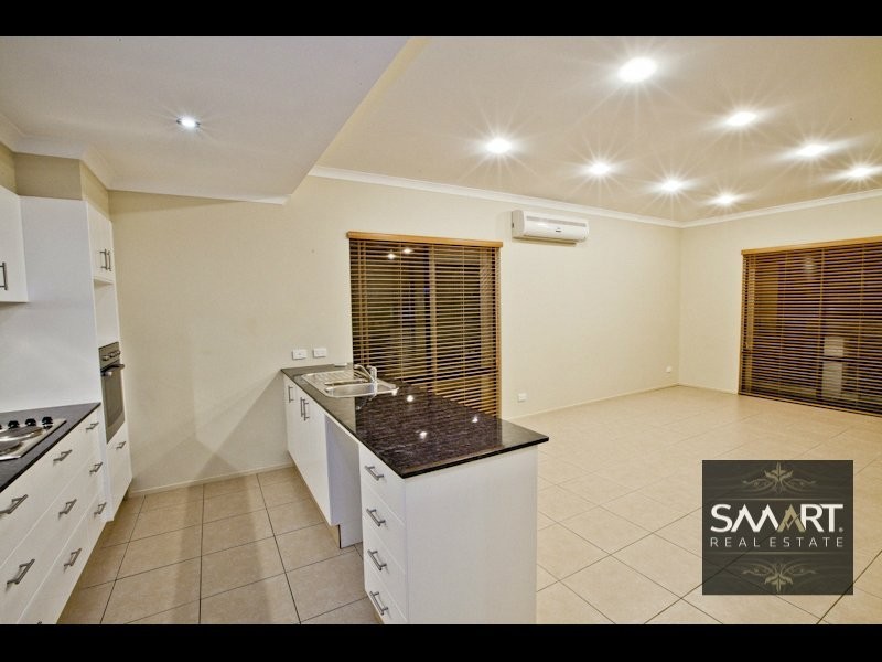 Varsity Lakes QLD 4227