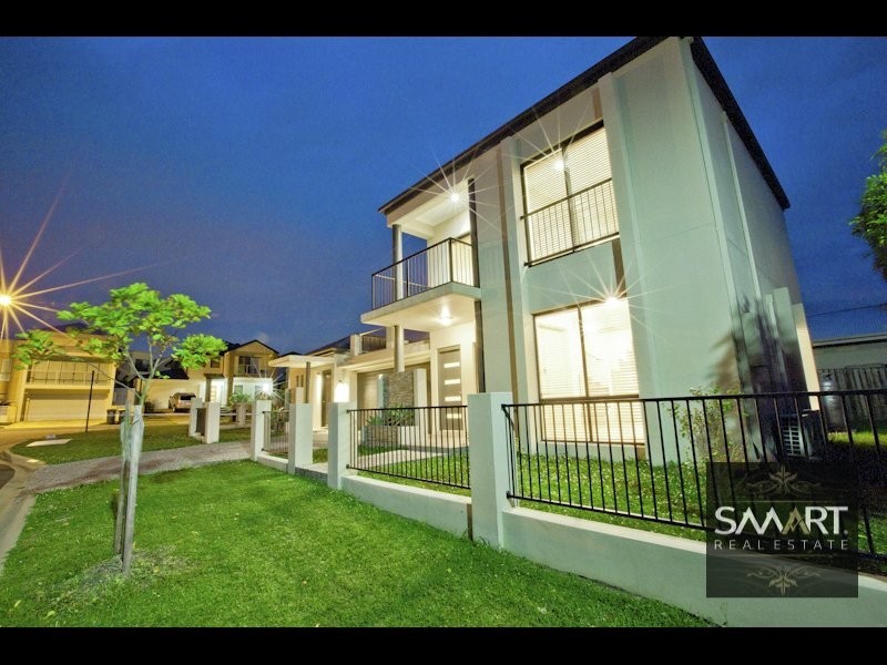 Varsity Lakes QLD 4227