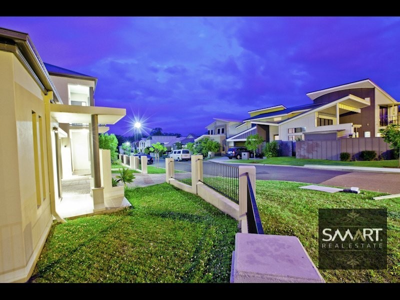 Varsity Lakes QLD 4227