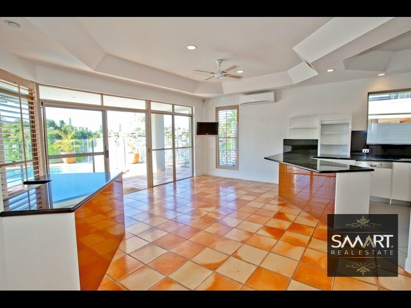 Isle Of Capri QLD 4217