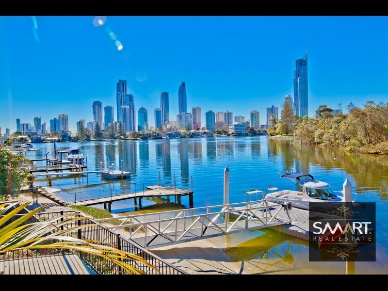 Isle Of Capri QLD 4217