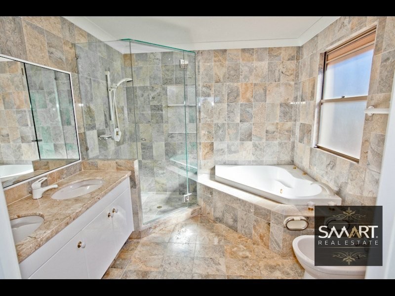 Isle Of Capri QLD 4217