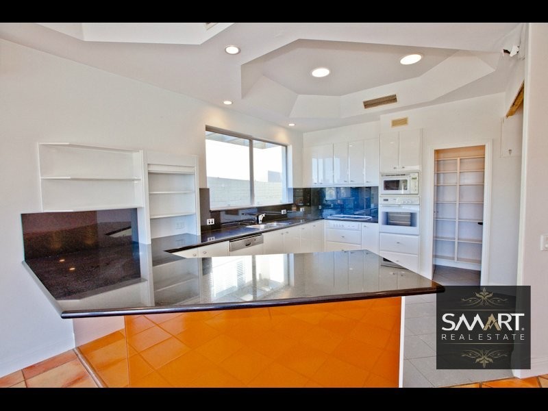 Isle Of Capri QLD 4217