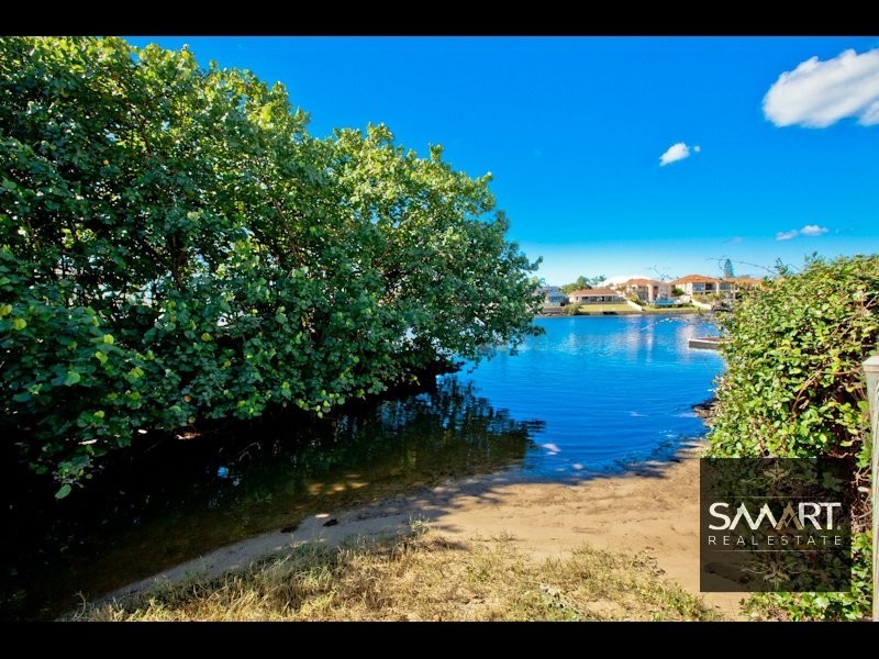 Broadbeach Waters QLD 4218