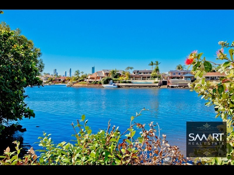Broadbeach Waters QLD 4218