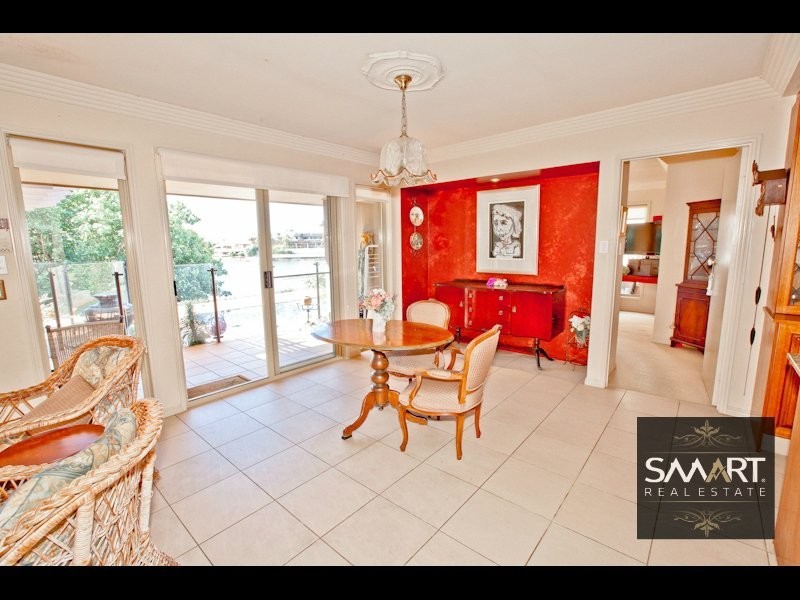 Broadbeach Waters QLD 4218