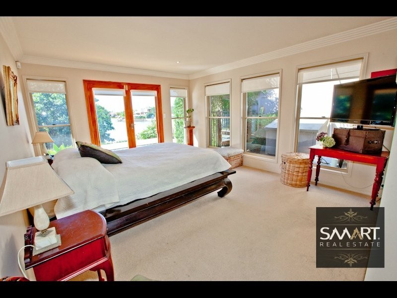 Broadbeach Waters QLD 4218