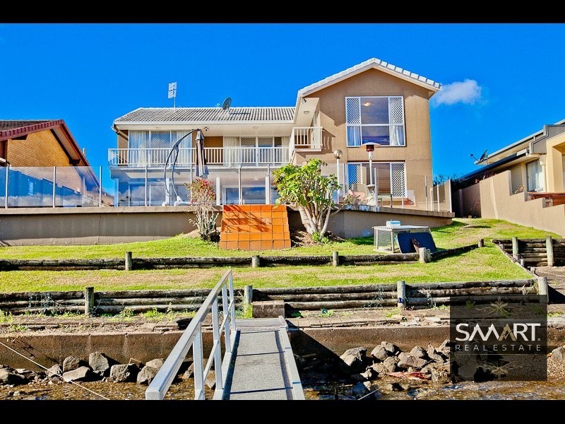 Broadbeach Waters QLD 4218