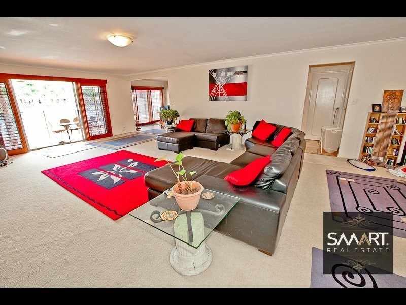 Broadbeach Waters QLD 4218