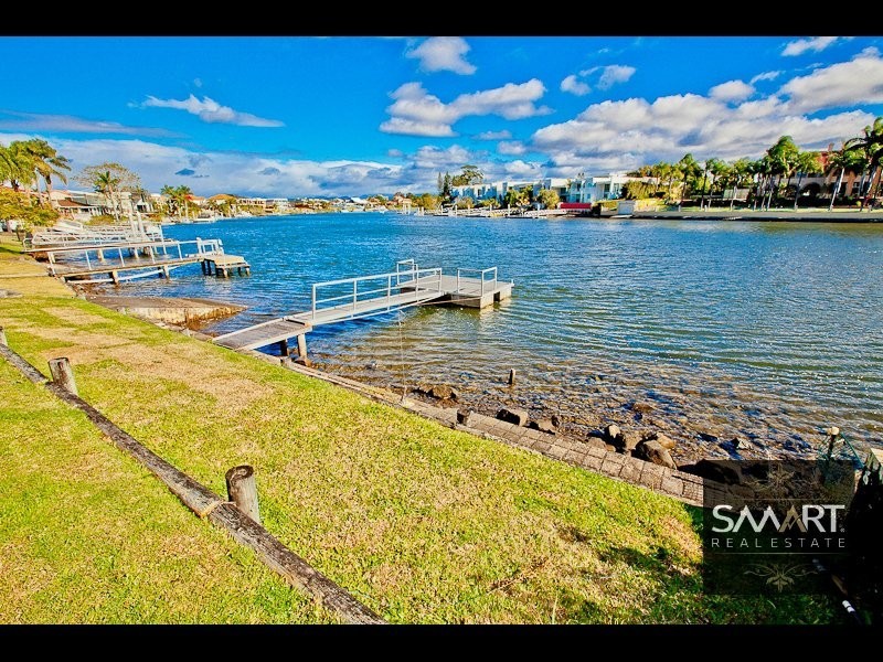 Broadbeach Waters QLD 4218